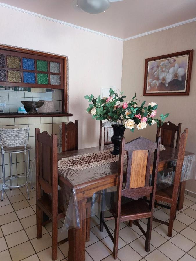 Apartment Climatizado , Grande, Sp *